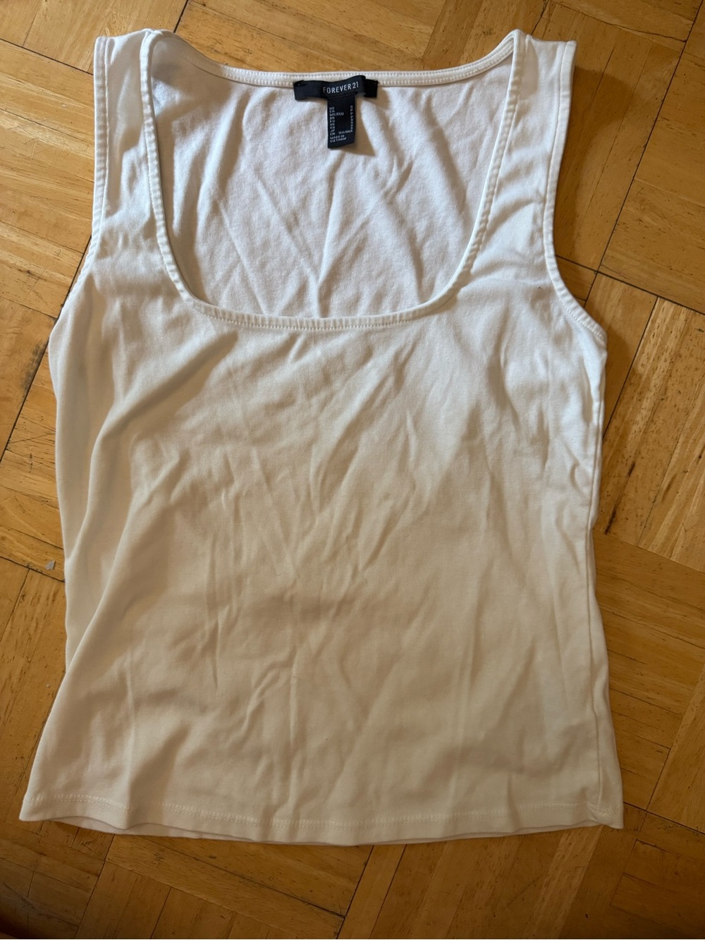 Forever 21 White Scoop Neck Tank